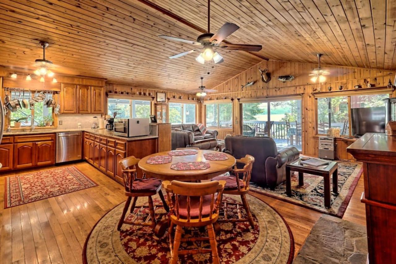 Hannahs Perch On Lake Burton With Private Top Patio And Bottom Dock Клейтон Екстер'єр фото
